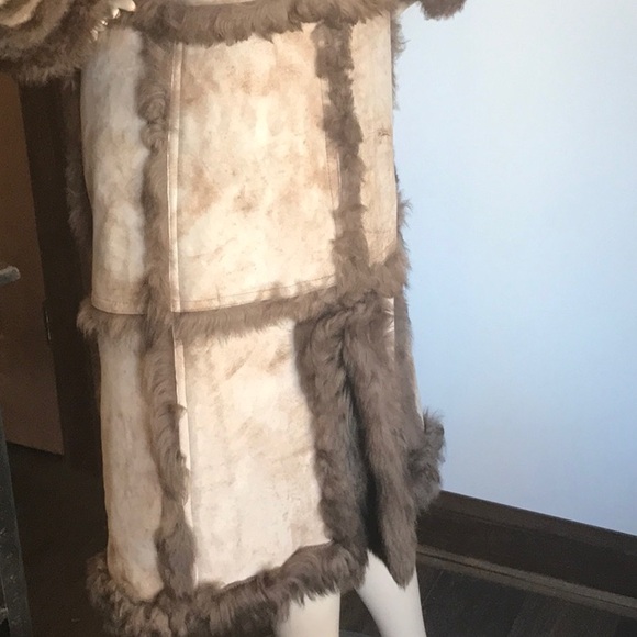 SHEARLING FULL LENGTH STUNNING COAT WITH 2 LEATHER DEEP POCKETS - Picture 7 of 16